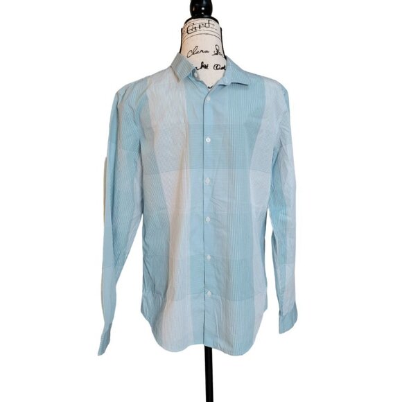 Calvin Klein Checked Infinite Cool Body Fit Non-Iron Dress Shirt - Size Medium - Picture 1 of 8